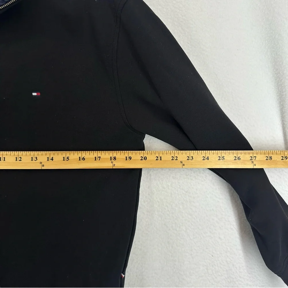 Tommy Hilfiger Quarter Zip Sweatshirt‎ Men’s Small Black